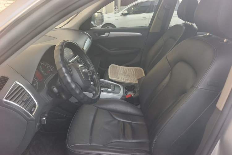 Used Audi Q5 2012 2.0TFSI Technology Model Left Front Seat