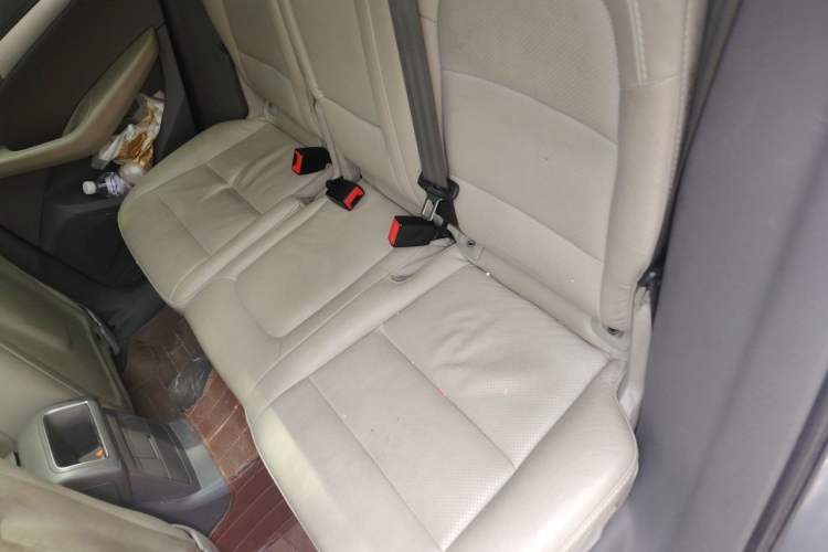 Used Audi Q5 2012 2.0TFSI Trendy Edition Left Rear Seat