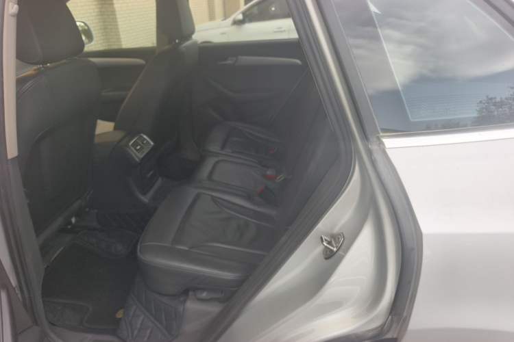 Used Audi Q5 2012 2.0TFSI Technology Model Left Rear Seat