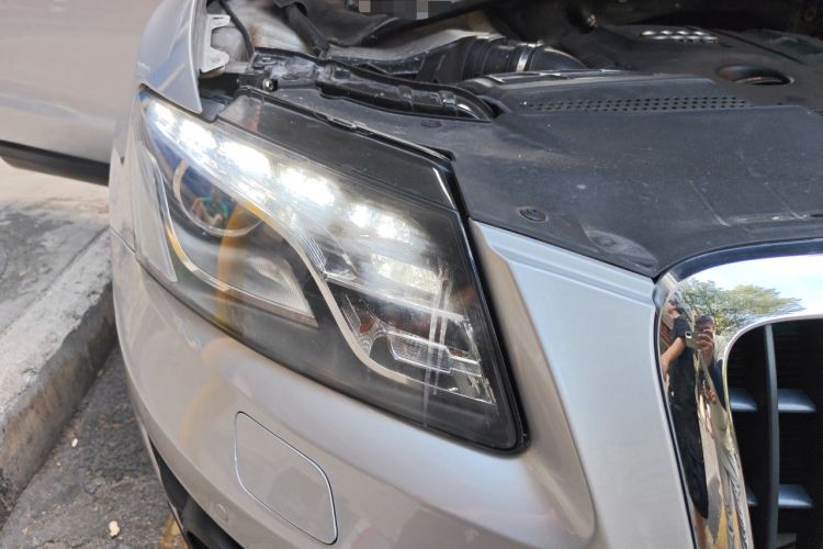 Used Audi Q5 2012 2.0TFSI Technology Model Right Front Headlight