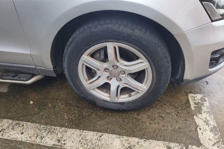 Used Audi Q5 2012 2.0TFSI Technology Model Right Front Wheel Hub