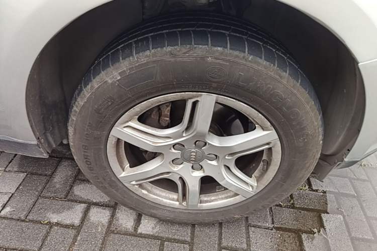 Used Audi Q5 2012 2.0TFSI Technology Model Right Front Wheel Hub