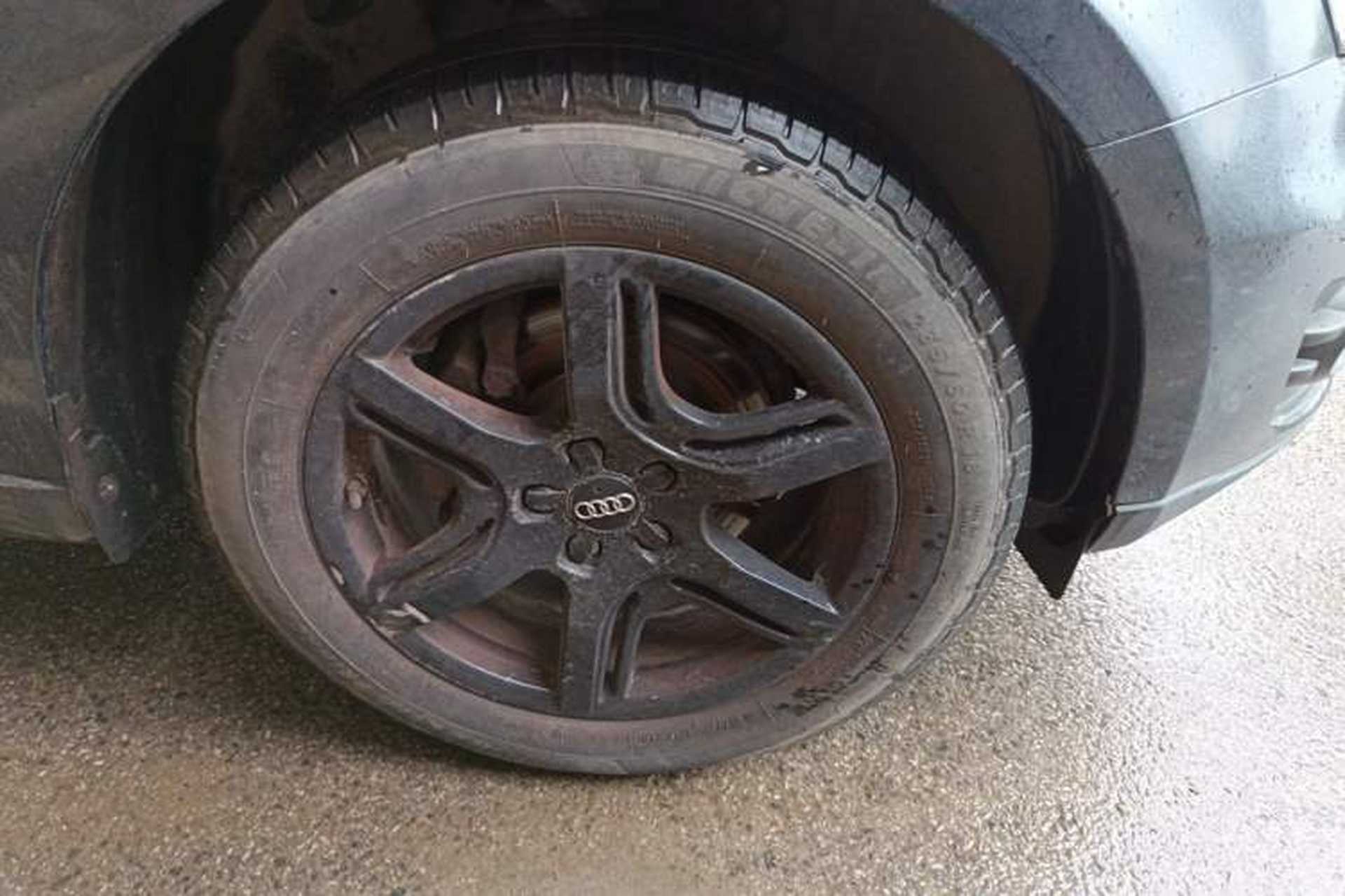 Used Audi Q5 2012 2.0TFSI Technology Model Right Front Wheel Hub