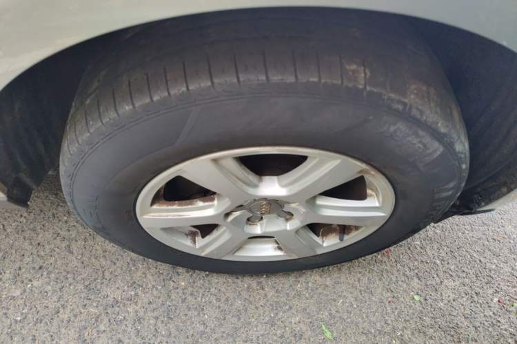 Used Audi Q5 2012 2.0TFSI Trendy Edition Right Front Wheel Hub