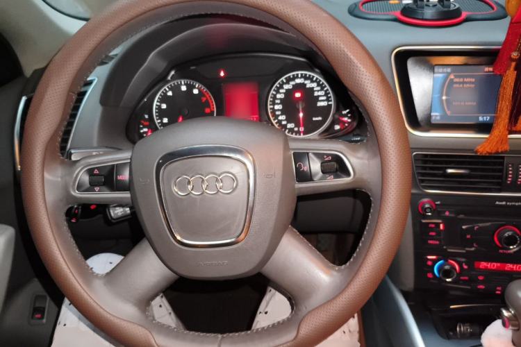 Used Audi Q5 2012 2.0TFSI Technology Model Steering Wheel