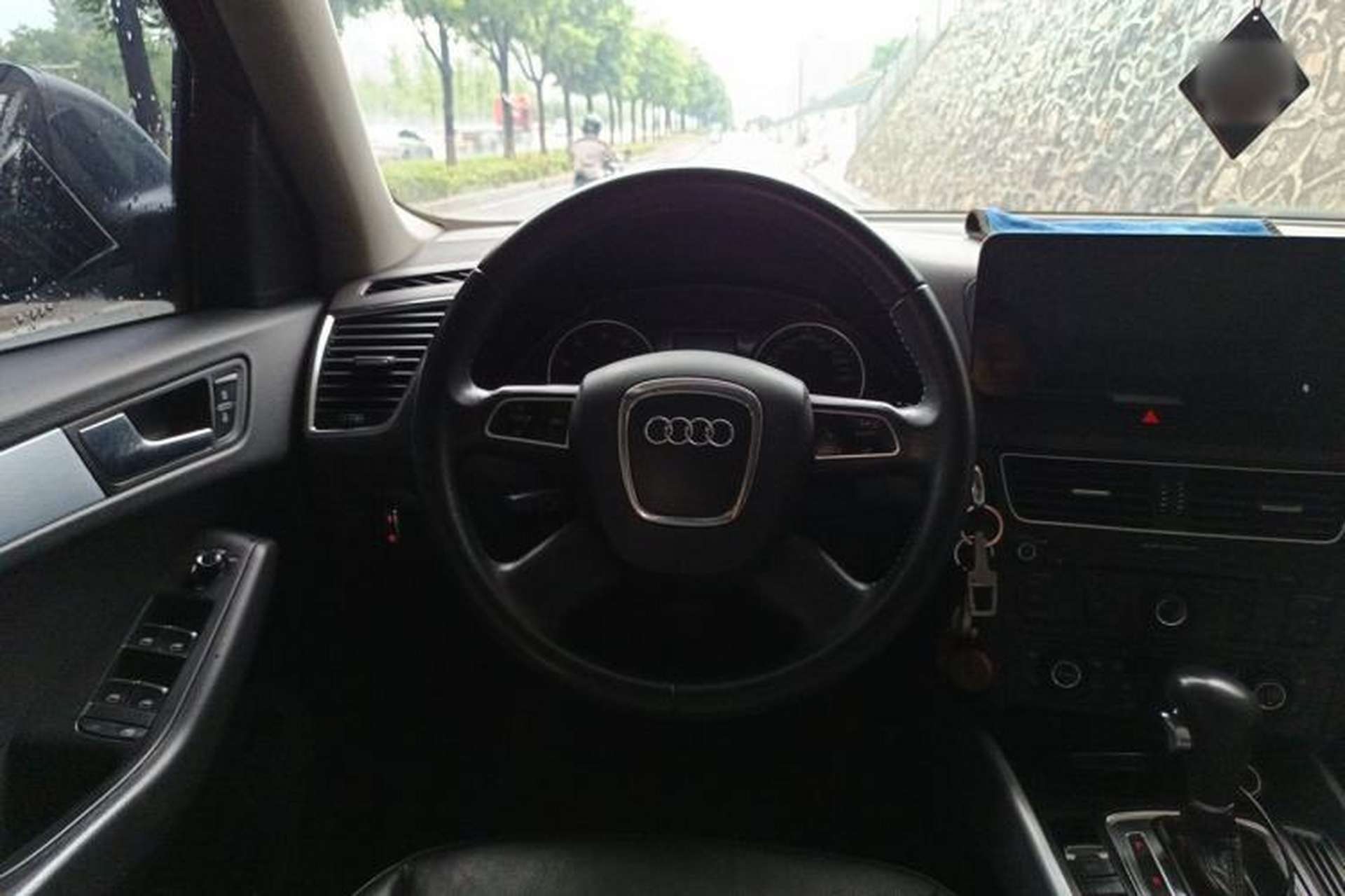 Used Audi Q5 2012 2.0TFSI Technology Model Steering Wheel