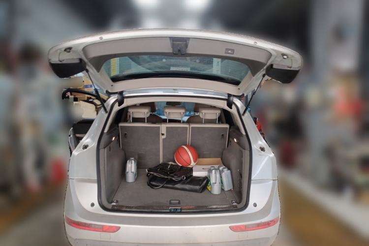 Used Audi Q5 2012 2.0TFSI Comfort Version Trunk
