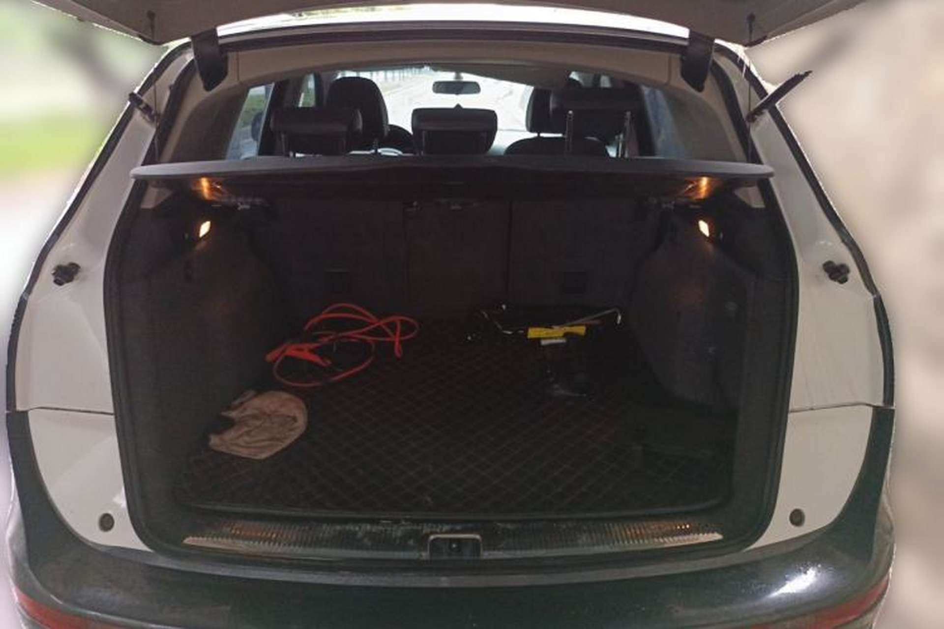Used Audi Q5 2012 2.0TFSI Technology Model Trunk