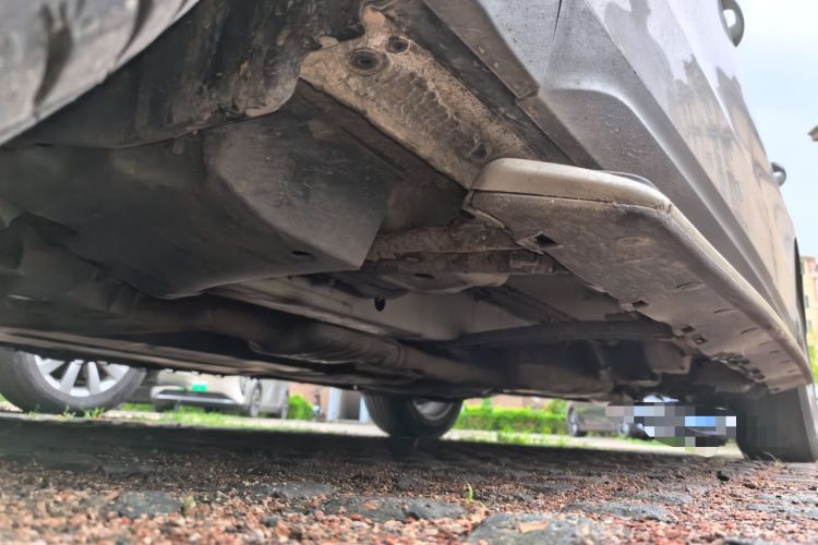 Used Audi Q5 2012 2.0TFSI Technology Model Chassis Front Left