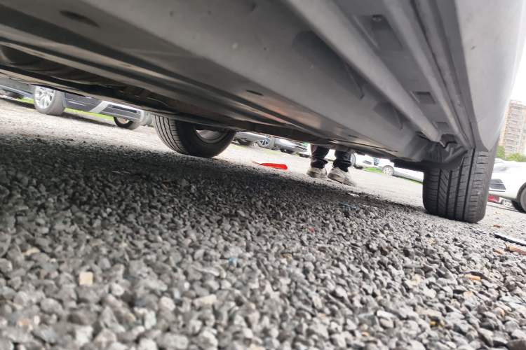 Used Audi Q5 2012 2.0TFSI Technology Model Chassis Front Left