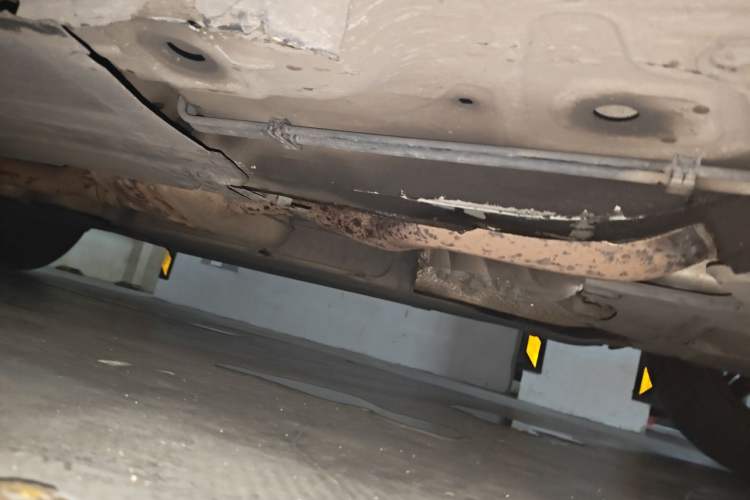 Used Audi Q5 2012 2.0TFSI Technology Model Chassis Front Right