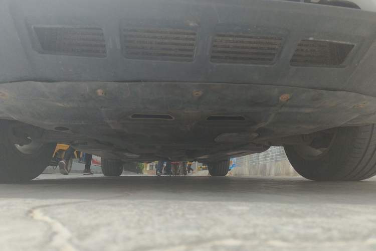 Used Audi Q5 2012 2.0TFSI Comfort Version Chassis Front