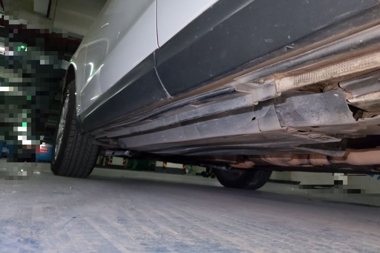 Used Audi Q5 2012 2.0TFSI Technology Model Chassis Rear Left