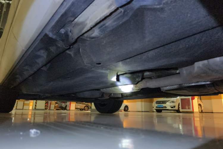 Used Audi Q5 2012 2.0TFSI hybrid Chassis Rear Left