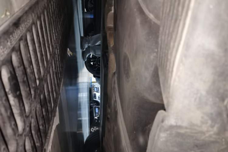 Used Audi Q5 2012 2.0TFSI hybrid Chassis Rear Right
