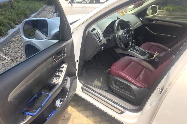 Used Audi Q5 2012 2.0TFSI Trendy Edition Driver Seat