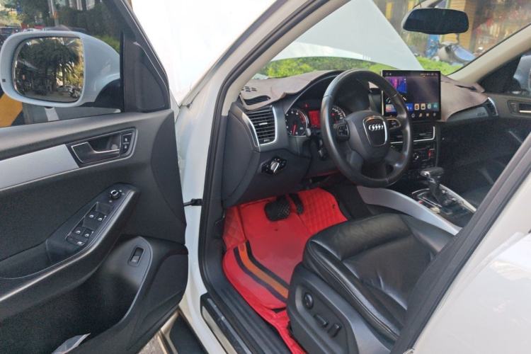 Used Audi Q5 2012 2.0TFSI Comfort Version Driver Seat