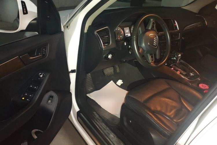 Used Audi Q5 2012 2.0TFSI Comfort Version Driver Seat