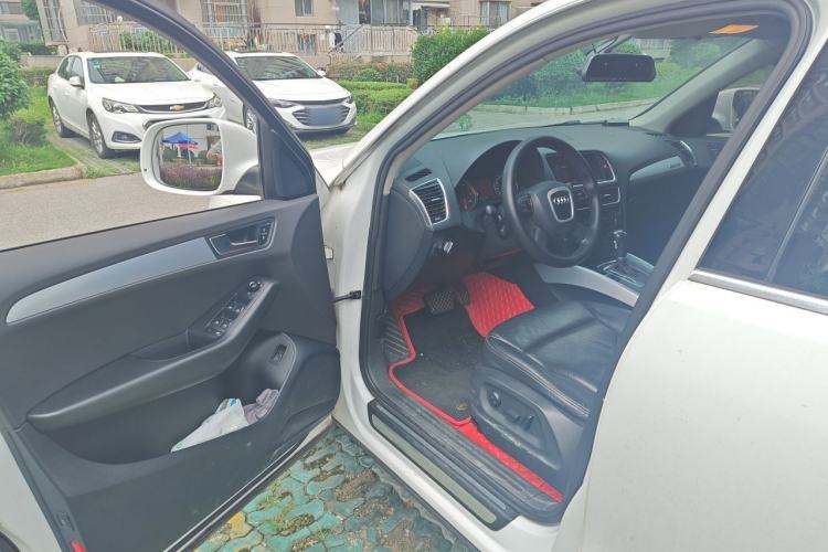 Used Audi Q5 2012 2.0TFSI Technology Model Driver Seat