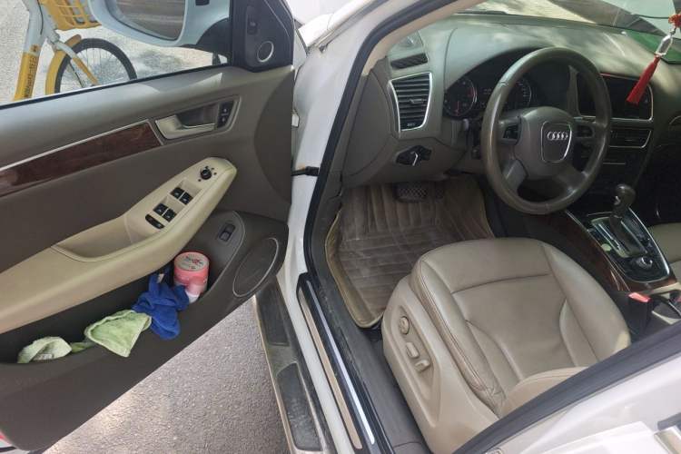 Used Audi Q5 2012 2.0TFSI Comfort Version Driver Seat