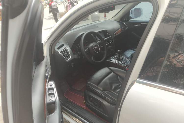 Used Audi Q5 2012 2.0TFSI Comfort Version Driver Seat