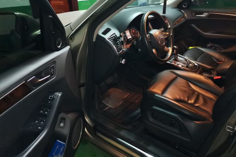 Used Audi Q5 2012 2.0TFSI Comfort Version Driver Seat