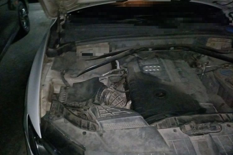 Used Audi Q5 2012 2.0TFSI Technology Model Engine Bay Right