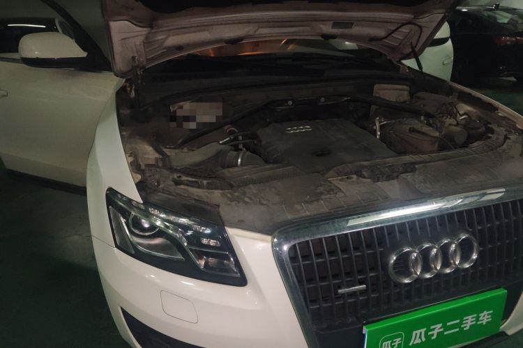 Used Audi Q5 2012 2.0TFSI Trendy Edition Engine Bay Right