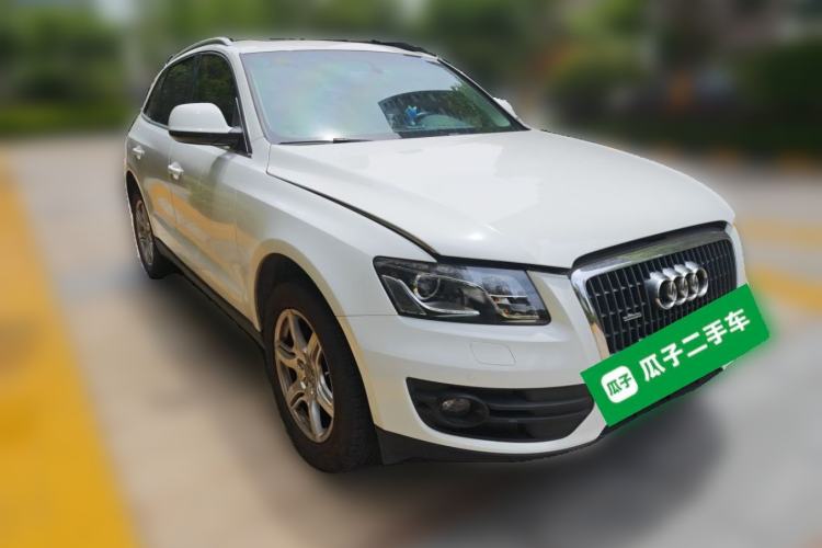 Used Audi Q5 2012 2.0TFSI Technology Model Front Right 45 Deg