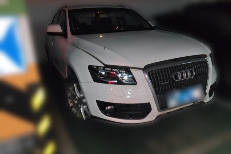 Used Audi Q5 2012 2.0TFSI Comfort Version Front Right 45 Deg