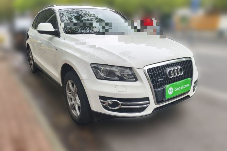 Used Audi Q5 2012 2.0TFSI Technology Model Front Right 45 Deg