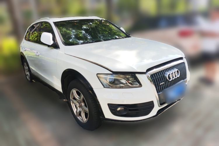Used Audi Q5 2012 2.0TFSI Comfort Version Front Right 45 Deg