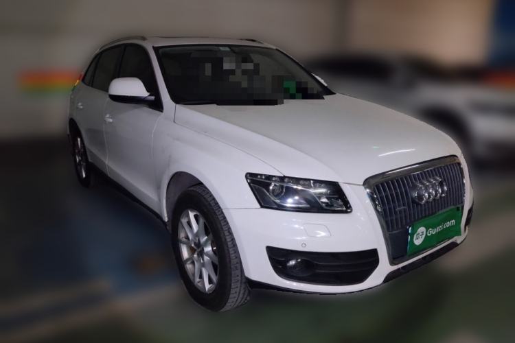 Used Audi Q5 2012 2.0TFSI Technology Model Front Right 45 Deg