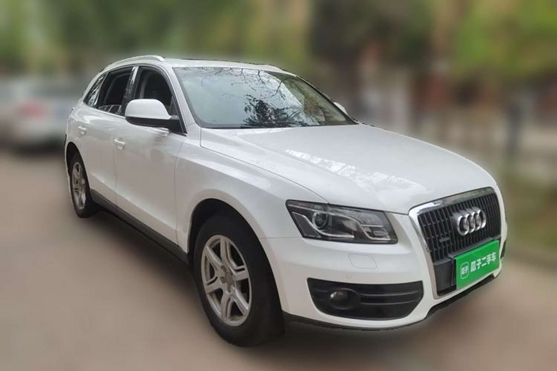Used Audi Q5 2012 2.0TFSI Technology Model Front Right 45 Deg
