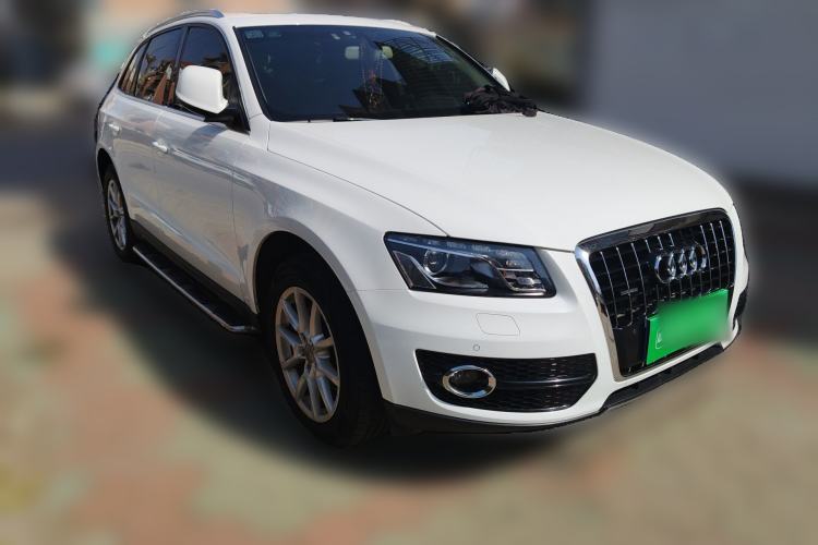 Used Audi Q5 2012 2.0TFSI Comfort Version Front Right 45 Deg