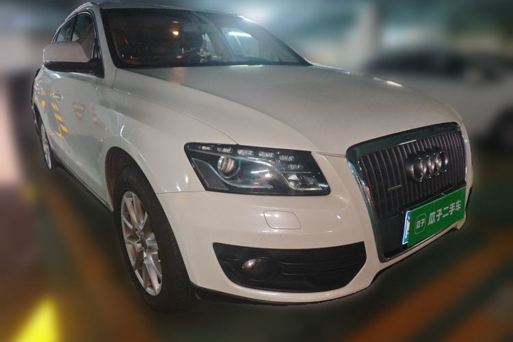 Used Audi Q5 2012 2.0TFSI Comfort Version Front Right 45 Deg