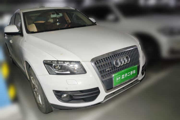 Used Audi Q5 2012 2.0TFSI Trendy Edition Front Right 45 Deg