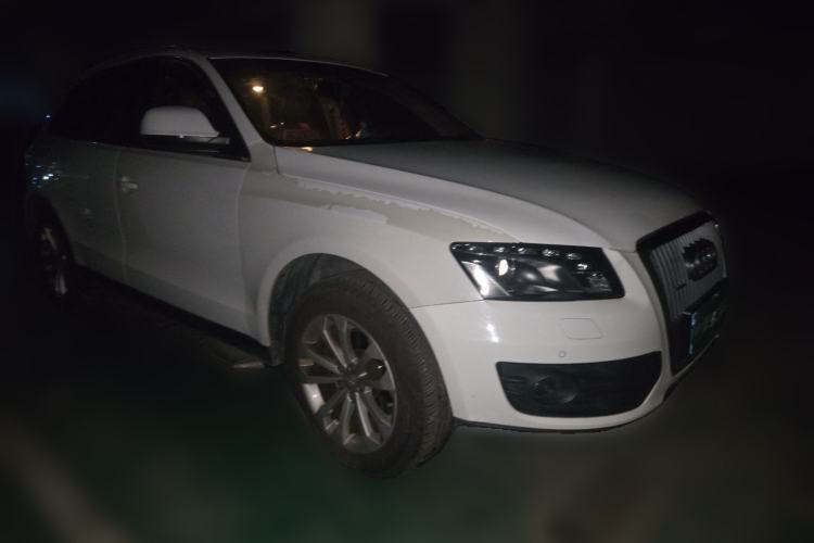 Used Audi Q5 2012 2.0TFSI Comfort Version Front Right 45 Deg