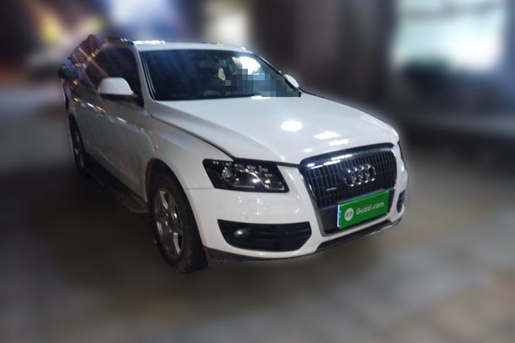 Used Audi Q5 2012 2.0TFSI Technology Model Front Right 45 Deg