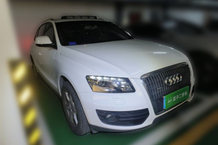 Used Audi Q5 2012 2.0TFSI Technology Model Front Right 45 Deg