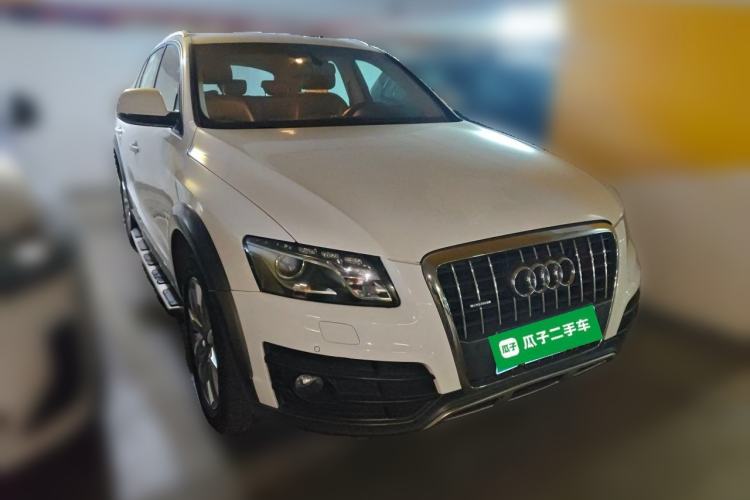 Used Audi Q5 2012 2.0TFSI Luxury Edition Front Right 45 Deg