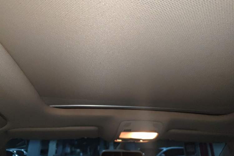 Used Audi Q5 2012 2.0TFSI Technology Model Headliner