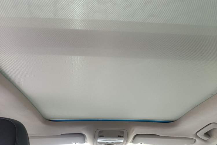 Used Audi Q5 2012 2.0TFSI Comfort Version Headliner