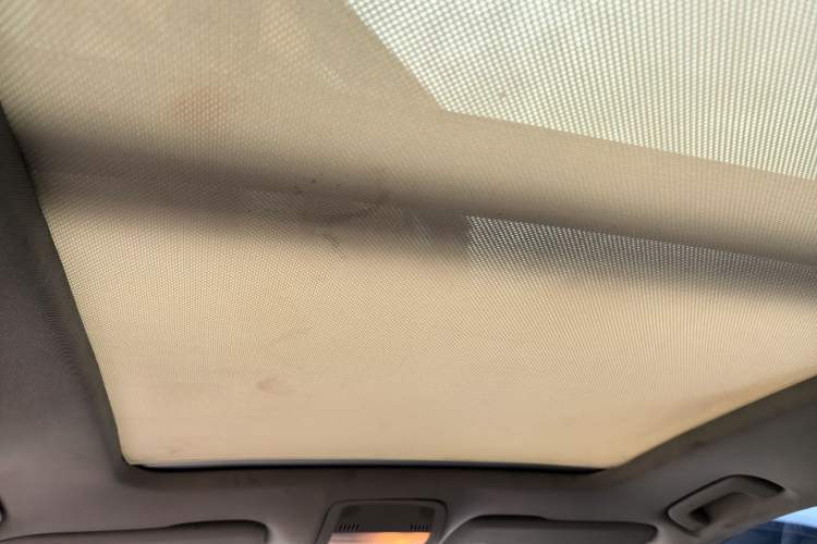 Used Audi Q5 2012 2.0TFSI Technology Model Headliner