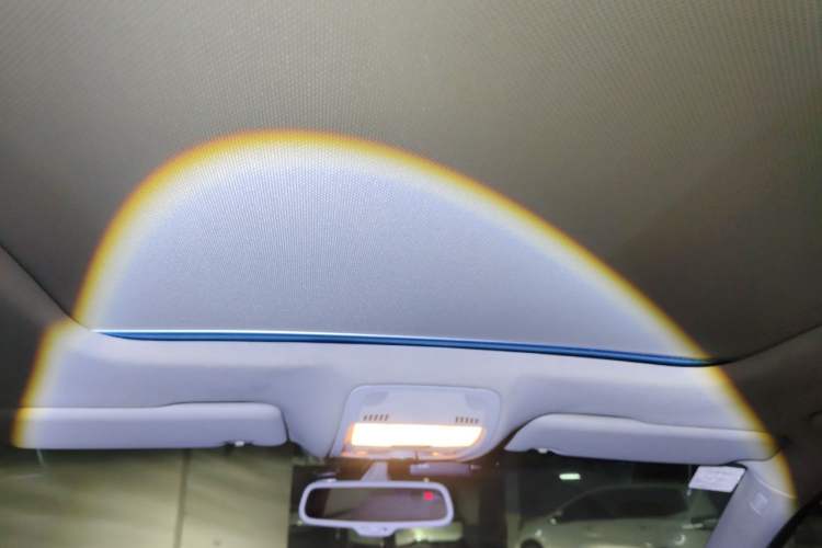 Used Audi Q5 2012 2.0TFSI Comfort Version Headliner