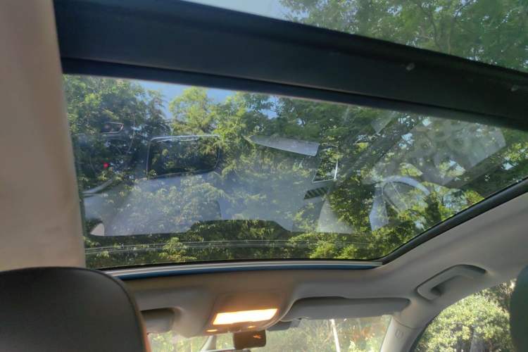 Used Audi Q5 2012 2.0TFSI Technology Model Headliner