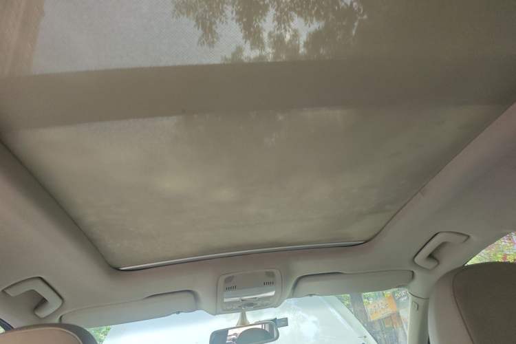 Used Audi Q5 2012 2.0TFSI Comfort Version Headliner