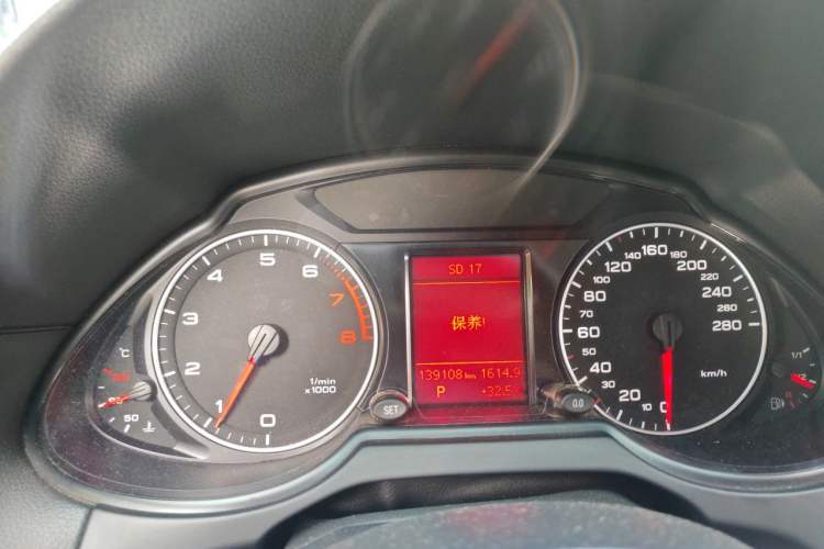 Used Audi Q5 2012 2.0TFSI Technology Model Instrument Cluster