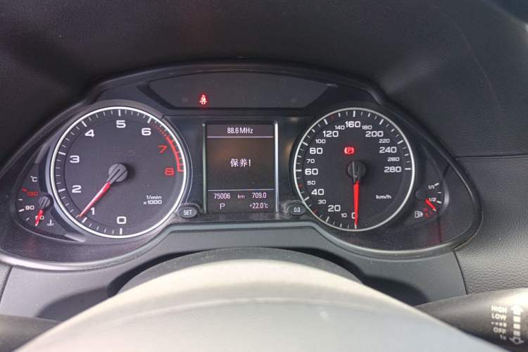 Used Audi Q5 2012 2.0TFSI Comfort Version Instrument Cluster