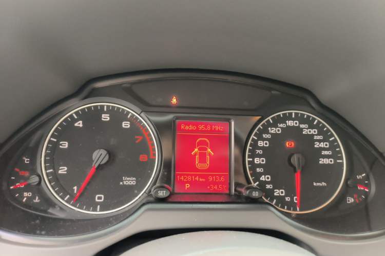 Used Audi Q5 2012 2.0TFSI Technology Model Instrument Cluster